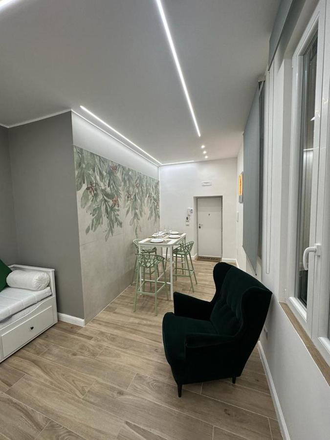 Napoli Centro - Di&Da Guest House المظهر الخارجي الصورة
